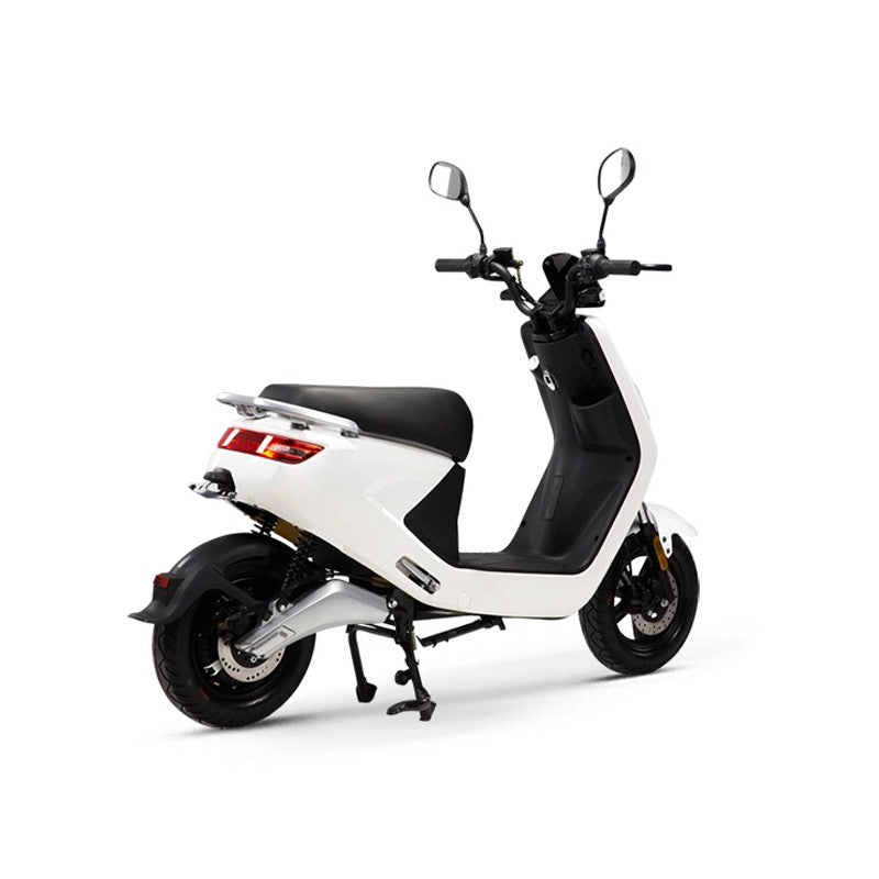 Scuter Electric N-Moto LX04 – Gri, Motor BOSCH 1440W, Autonomie 80 km, Dimensiuni 1750×570×1140mm, Greutate 80kg, Viteză 25 km/h, Fără Permis, CIV, COC & EEC+ Cadou Tricou N-Moto