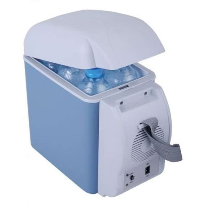 Frigider auto portabil AT PERFORMANCE® 7.5L, 12V, funcție de răcire și încălzire, compact, cu LED, ideal pentru mașină, camping și birou – Alb/Albastru